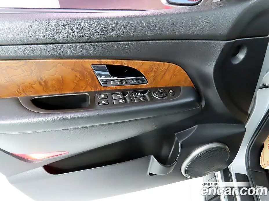SsangYong Rexton 2016 2.2 автомат (гидро), фото 12