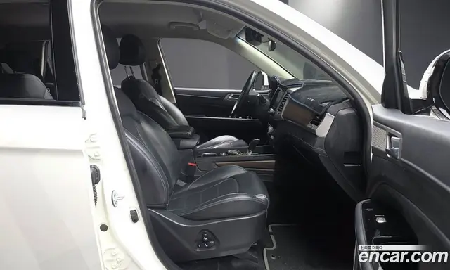SsangYong Rexton 2017 2.2 автомат (гидро), миниатюра 11 SsangYong Rexton 2017 2.2 автомат (гидро), миниатюра 11