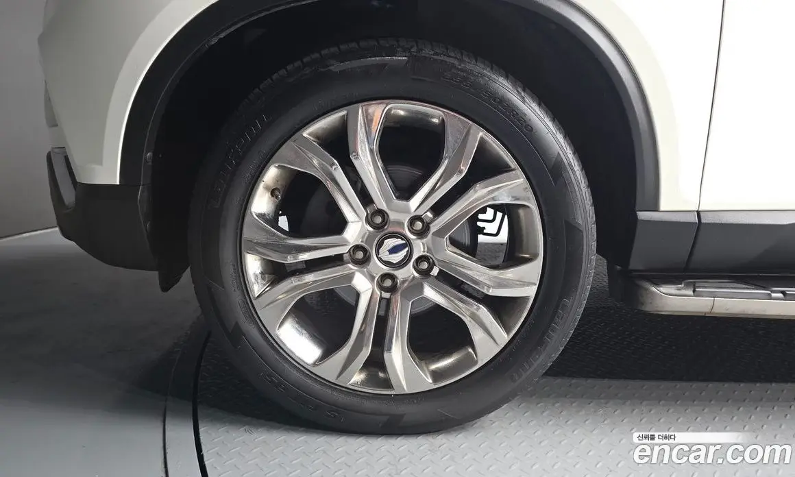 SsangYong Rexton 2017 2.2 автомат (гидро), фото 5 SsangYong Rexton 2017 2.2 автомат (гидро), фото 5