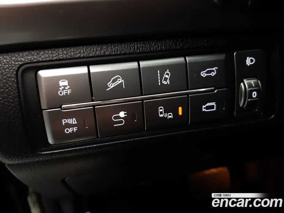 SsangYong Rexton 2018 2.2 автомат (гидро), фото 19
