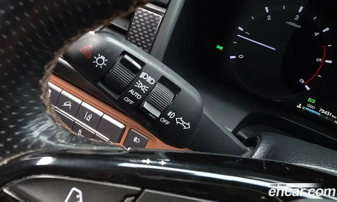 SsangYong Rexton 2019 2.2 автомат (гидро), фото 30 SsangYong Rexton 2019 2.2 автомат (гидро), фото 30
