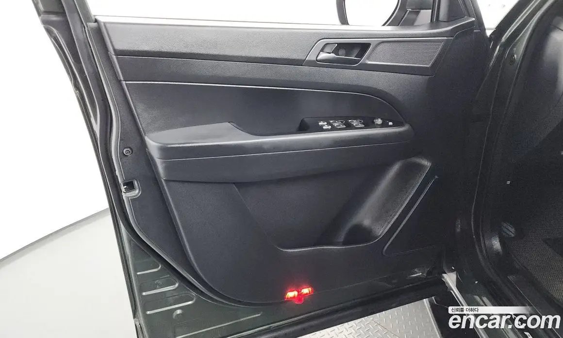 SsangYong Rexton 2022 2.2 автомат (гидро), фото 14