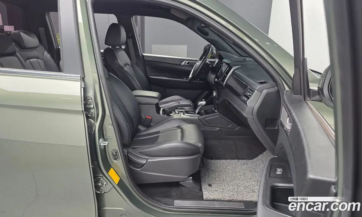 SsangYong Rexton 2023 2.2 автомат (гидро), фото 17 SsangYong Rexton 2023 2.2 автомат (гидро), фото 17