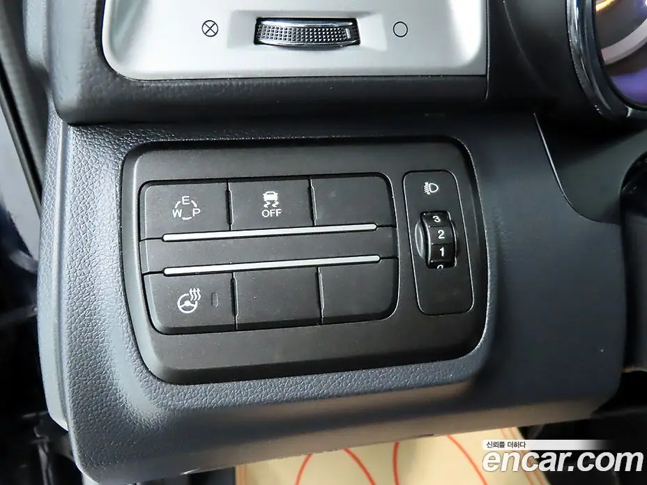 SsangYong TIBOLI 2015 1.6 автомат (гидро), фото 14