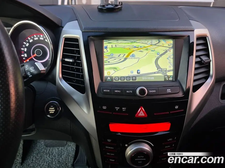 SsangYong TIBOLI 2015 1.6 автомат (гидро), фото 17