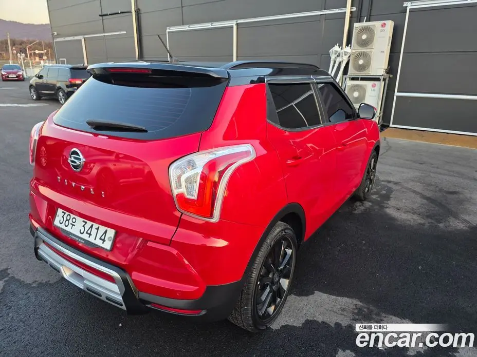 SsangYong TIBOLI 2015 1.6 автомат (гидро), фото 7