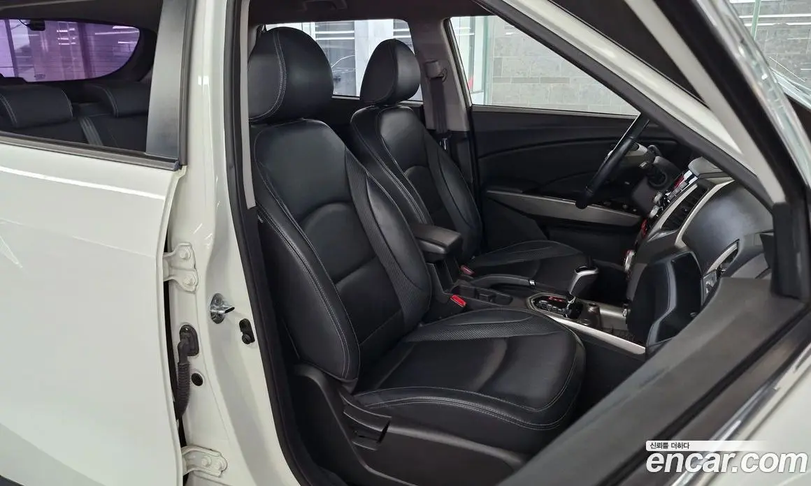 SsangYong TIBOLI 2016 1.6 автомат (гидро), фото 11 SsangYong TIBOLI 2016 1.6 автомат (гидро), фото 11