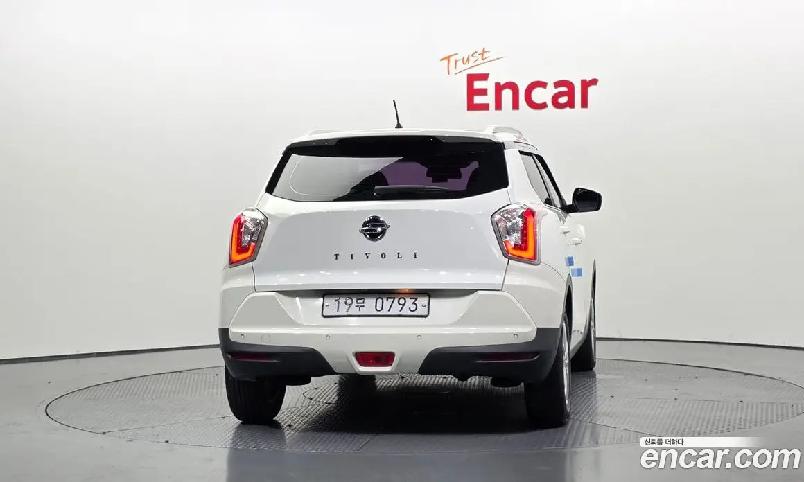 SsangYong TIBOLI 2016 1.6 автомат (гидро), фото 4 SsangYong TIBOLI 2016 1.6 автомат (гидро), фото 4