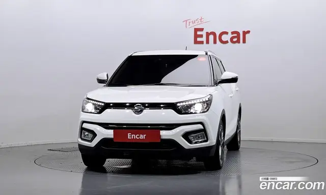 SsangYong TIBOLI 2017 1.6 автомат (гидро), миниатюра 3