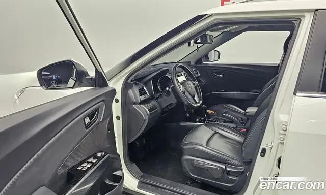 SsangYong TIBOLI 2017 1.6 автомат (гидро), миниатюра 10