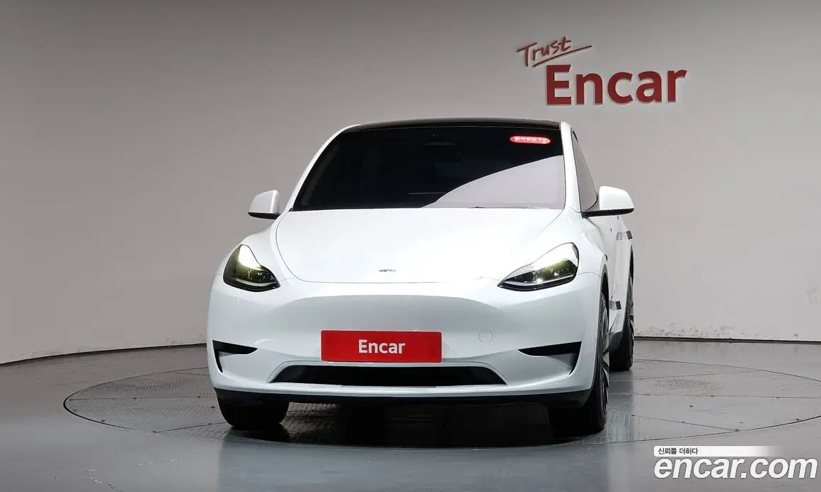 Tesla Model Y 2024 0.2 автомат (гидро), фото 2 Tesla Model Y 2024 0.2 автомат (гидро), фото 2