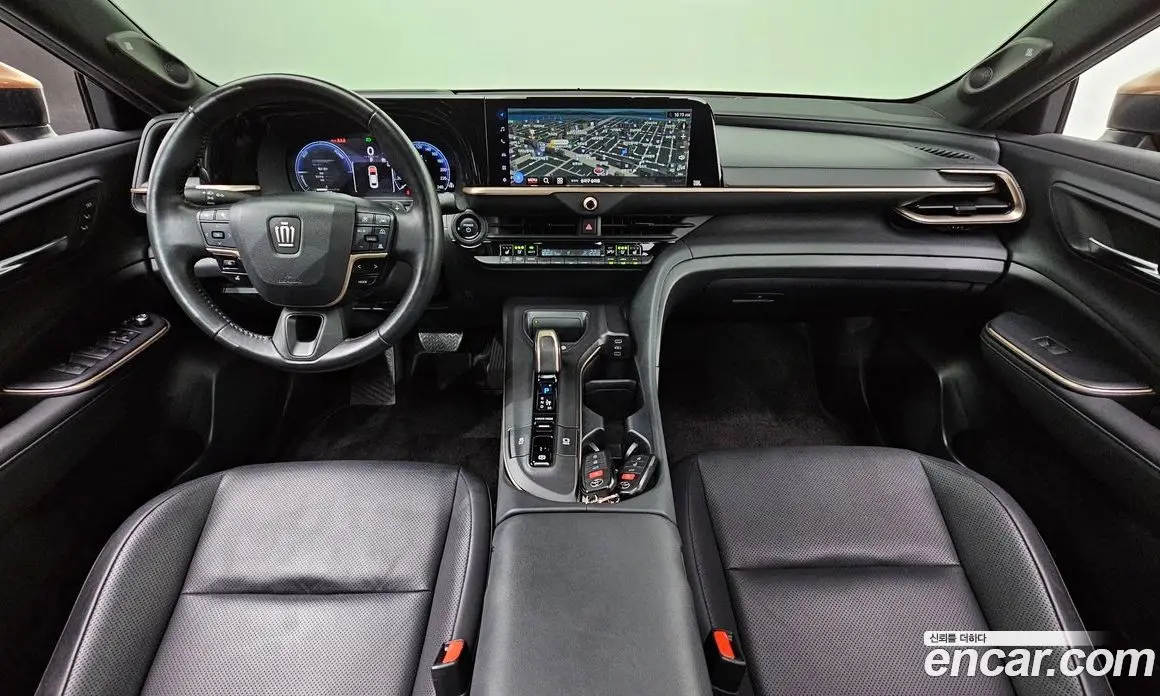 Toyota Crown 2023 2.4 автомат (гидро), фото 7 Toyota Crown 2023 2.4 автомат (гидро), фото 7