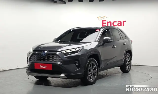 Toyota RAV4 2024 2.5 автомат (гидро), миниатюра 1 Toyota RAV4 2024 2.5 автомат (гидро), миниатюра 1