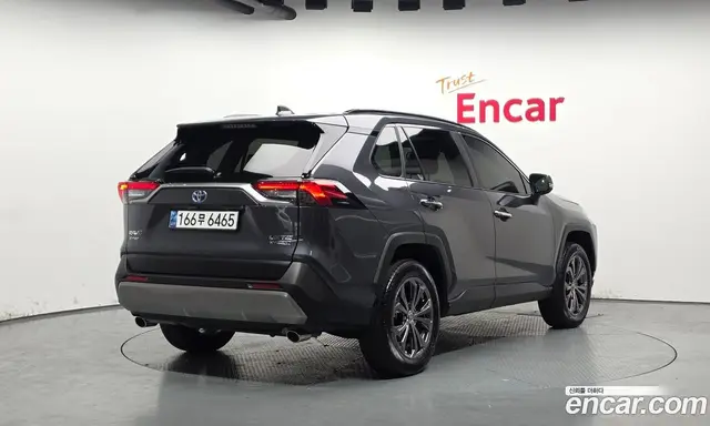 Toyota RAV4 2024 2.5 автомат (гидро), миниатюра 2 Toyota RAV4 2024 2.5 автомат (гидро), миниатюра 2