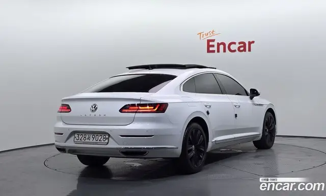 Volkswagen Arteon 2019 2.0 автомат (гидро), миниатюра 2 Volkswagen Arteon 2019 2.0 автомат (гидро), миниатюра 2