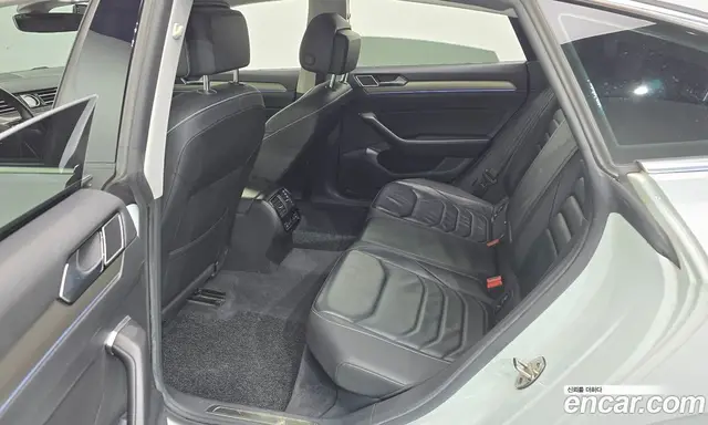 Volkswagen Arteon 2019 2.0 автомат (гидро), миниатюра 11 Volkswagen Arteon 2019 2.0 автомат (гидро), миниатюра 11