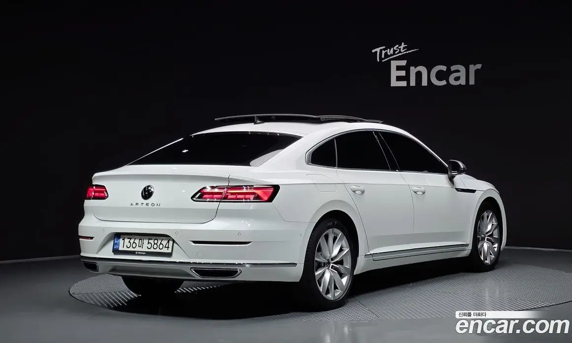 Volkswagen Arteon 2022 2.0 автомат (гидро), фото 2 Volkswagen Arteon 2022 2.0 автомат (гидро), фото 2