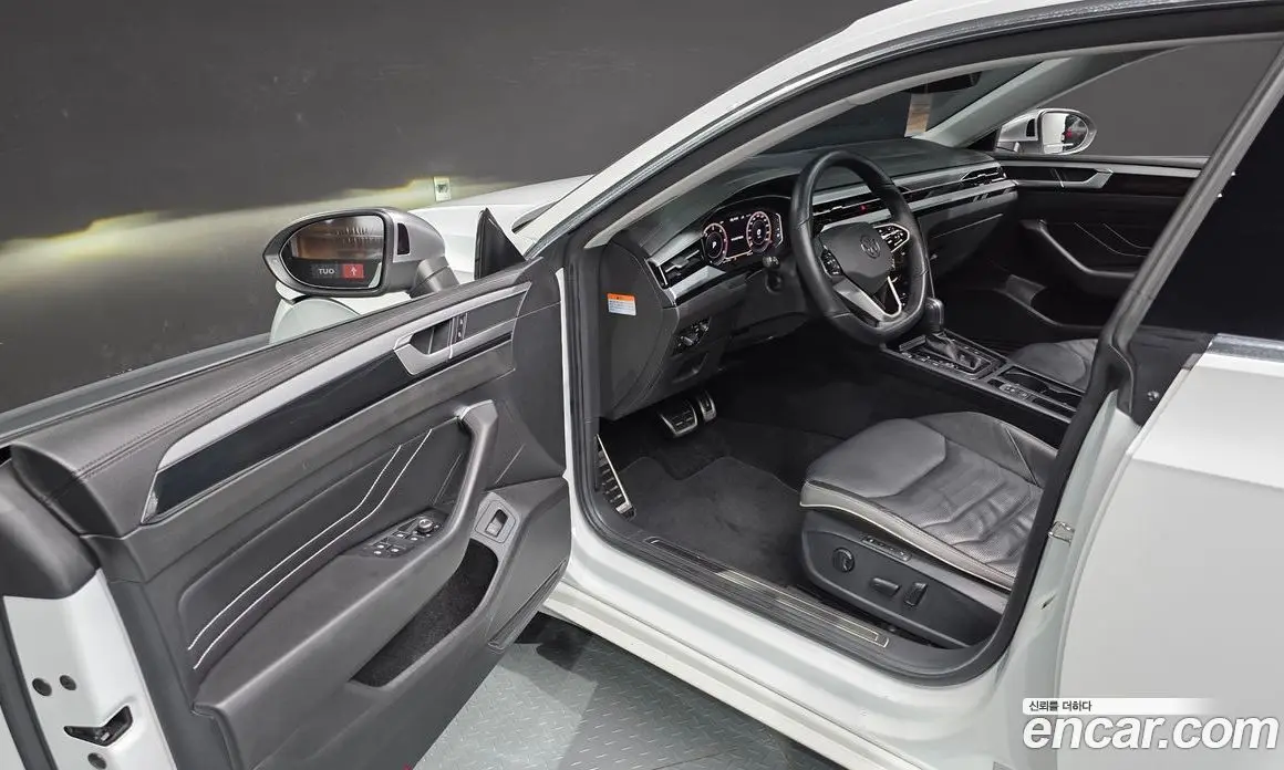 Volkswagen Arteon 2022 2.0 автомат (гидро), фото 13 Volkswagen Arteon 2022 2.0 автомат (гидро), фото 13
