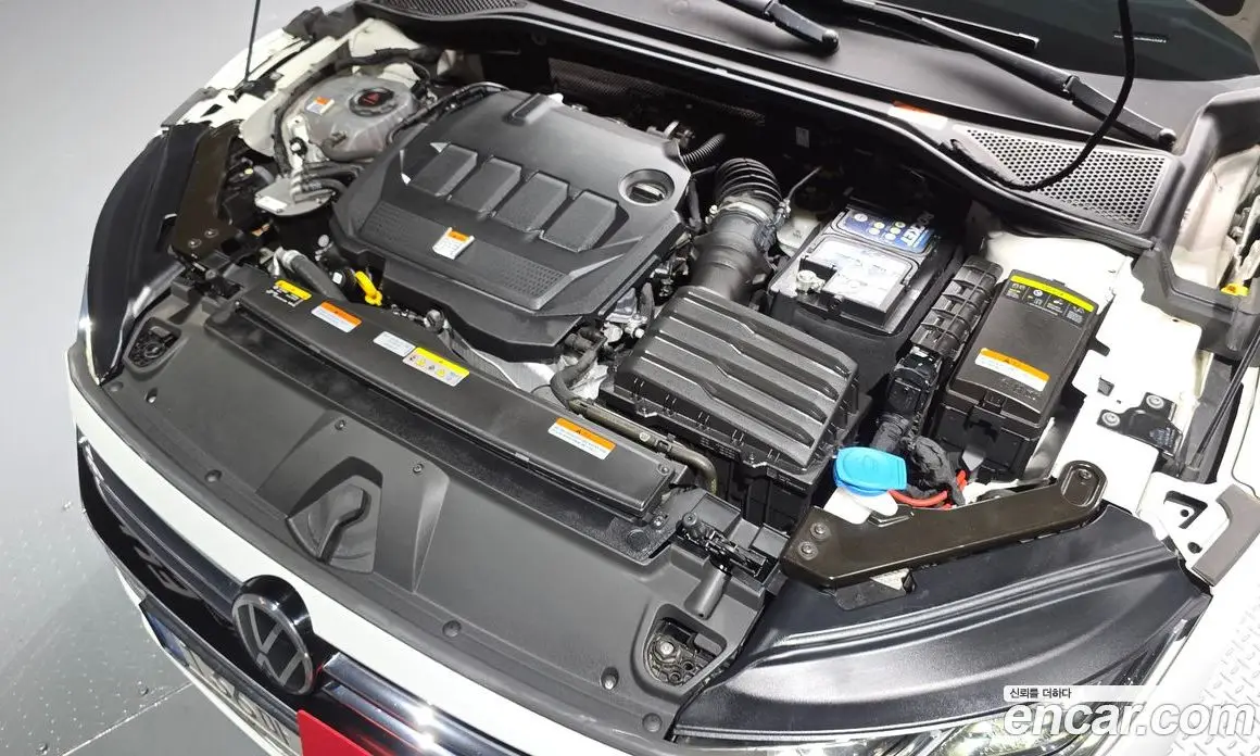 Volkswagen Arteon 2022 2.0 автомат (гидро), фото 6 Volkswagen Arteon 2022 2.0 автомат (гидро), фото 6