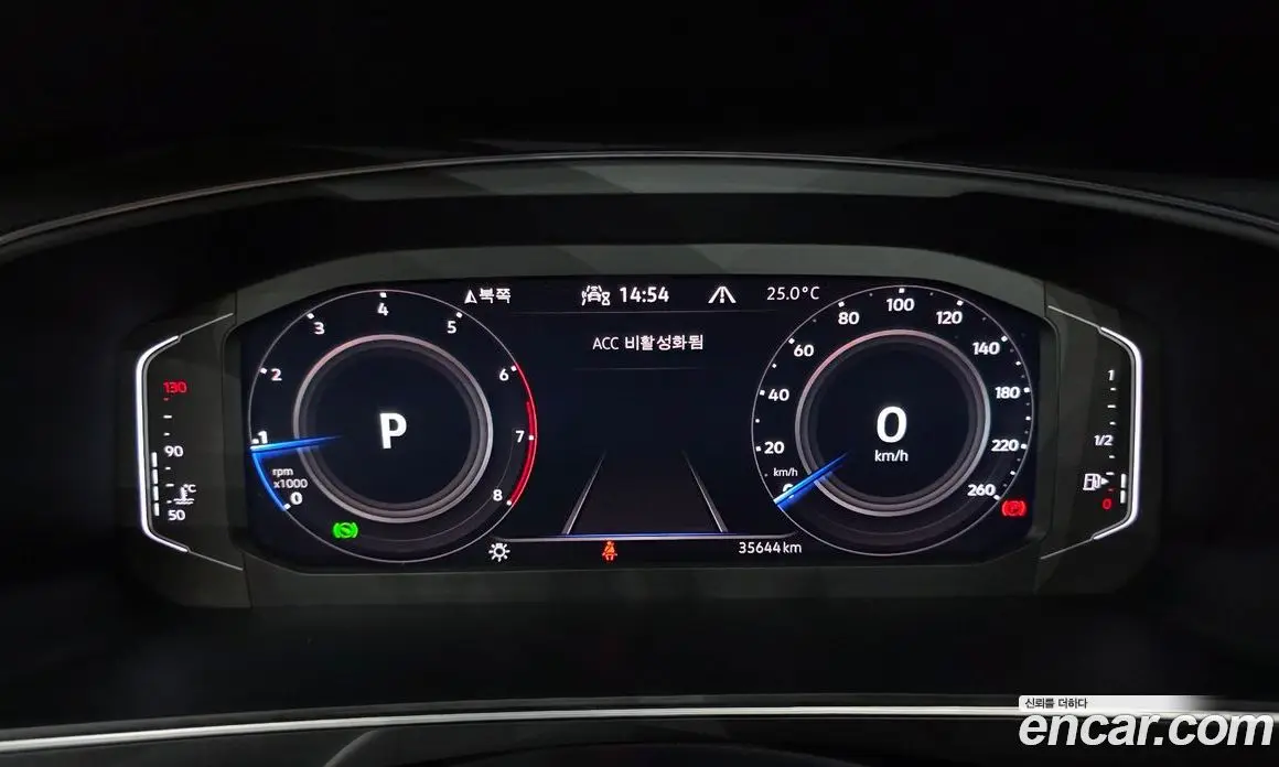 Volkswagen Tiguan 2023 2.0 автомат (гидро), фото 11 Volkswagen Tiguan 2023 2.0 автомат (гидро), фото 11