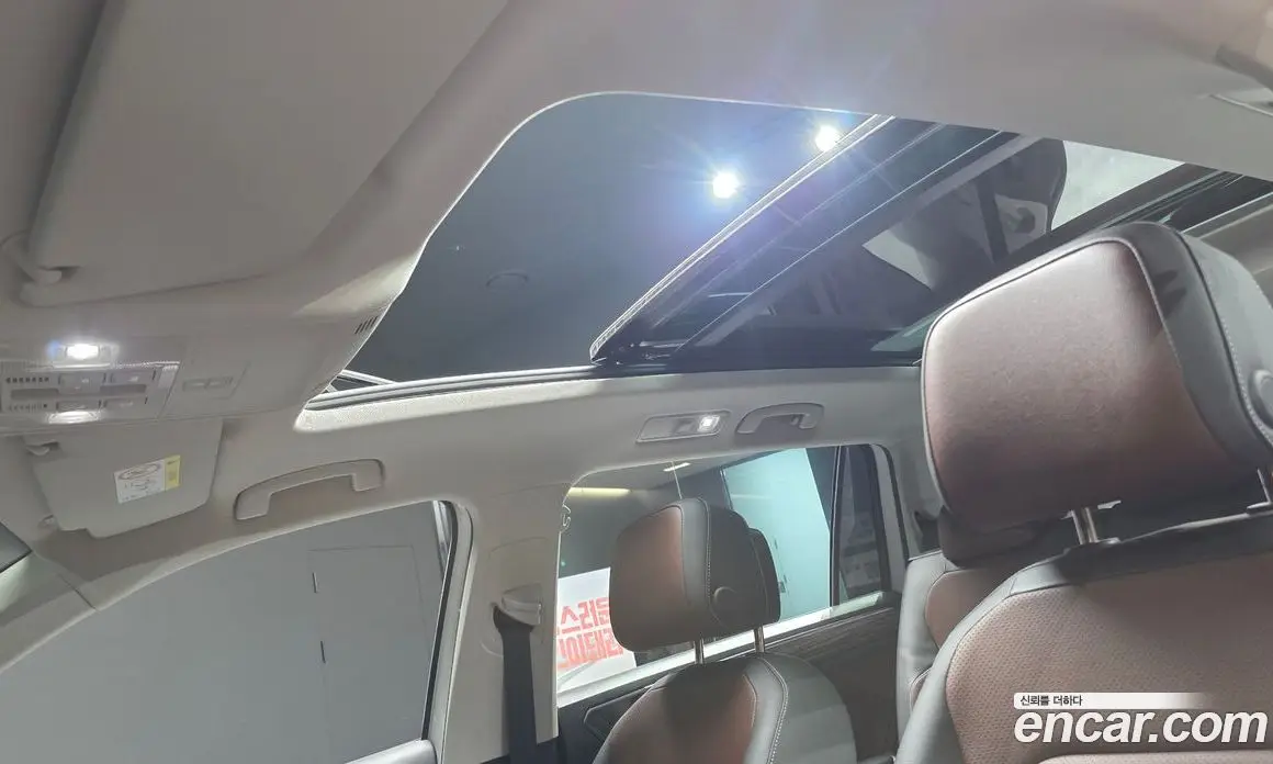 Volkswagen Tiguan 2023 2.0 автомат (гидро), фото 30 Volkswagen Tiguan 2023 2.0 автомат (гидро), фото 30