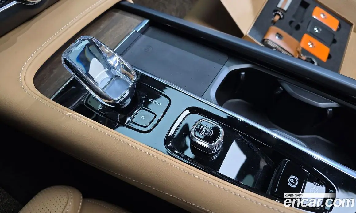 Volvo S90 2024 2.0 автомат (гидро), фото 12 Volvo S90 2024 2.0 автомат (гидро), фото 12