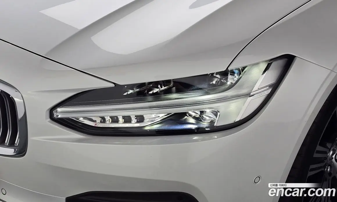 Volvo S90 2024 2.0 автомат (гидро), фото 8 Volvo S90 2024 2.0 автомат (гидро), фото 8