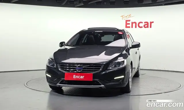Volvo V60 2015 1.6 автомат (гидро), миниатюра 3 Volvo V60 2015 1.6 автомат (гидро), миниатюра 3