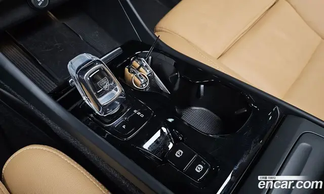 Volvo XC40 2020 2.0 автомат (гидро), миниатюра 11 Volvo XC40 2020 2.0 автомат (гидро), миниатюра 11