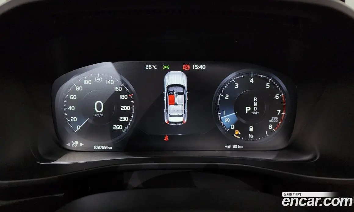 Volvo XC40 2021 2.0 автомат (гидро), фото 11
