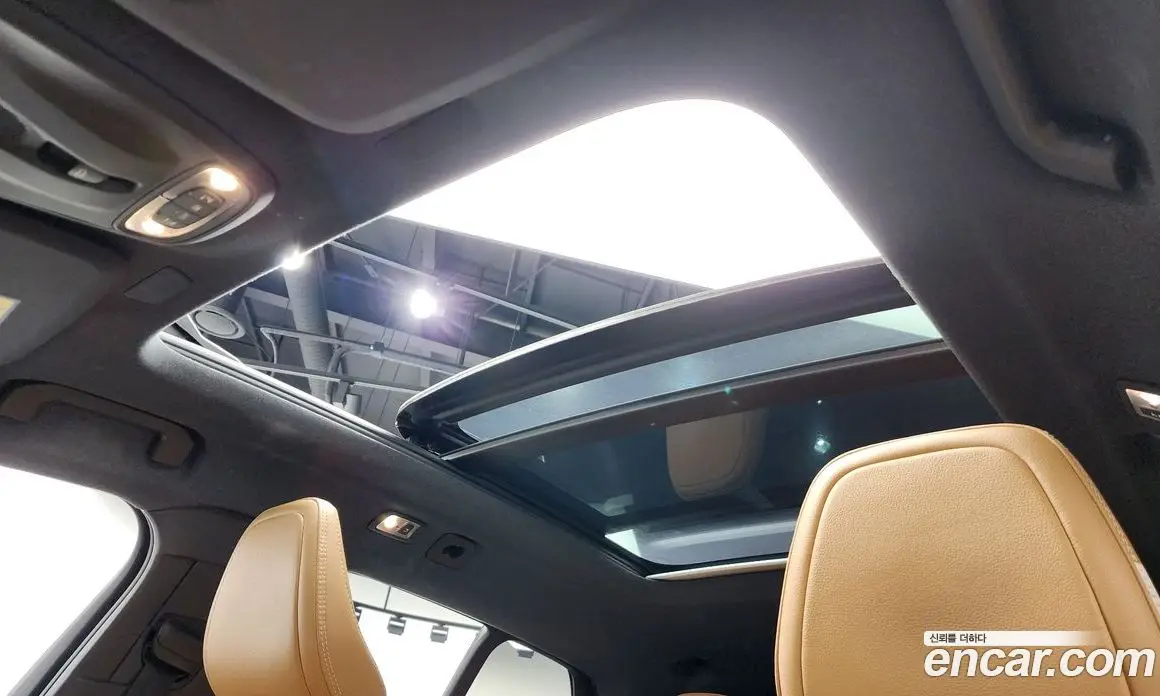 Volvo XC40 2021 2.0 автомат (гидро), фото 23