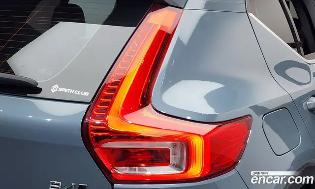 Volvo XC40 2021 2.0 автомат (гидро), миниатюра 9