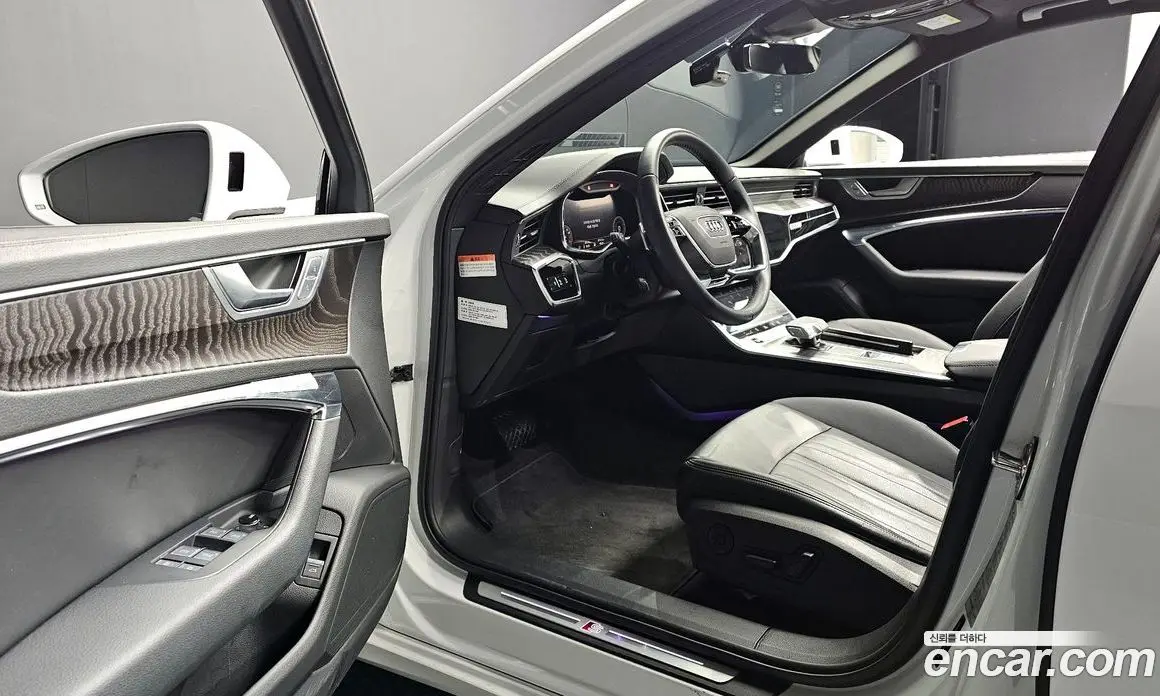 Audi A6 2023 2.0 автомат (гидро), фото 12