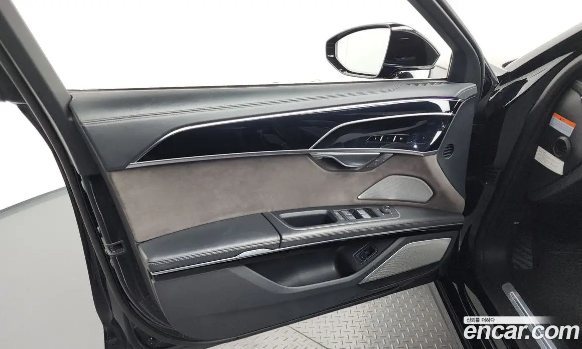 Audi A8 2021 3.0 автомат (гидро), фото 14 Audi A8 2021 3.0 автомат (гидро), фото 14