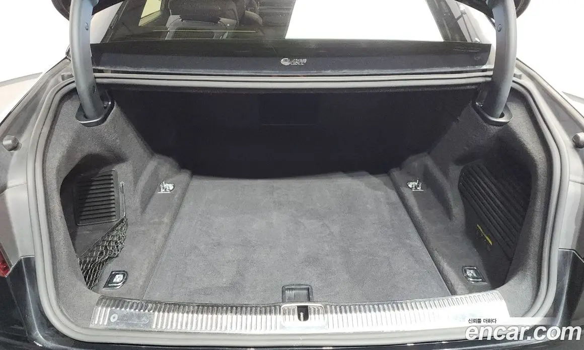 Audi A8 2021 3.0 автомат (гидро), фото 23 Audi A8 2021 3.0 автомат (гидро), фото 23
