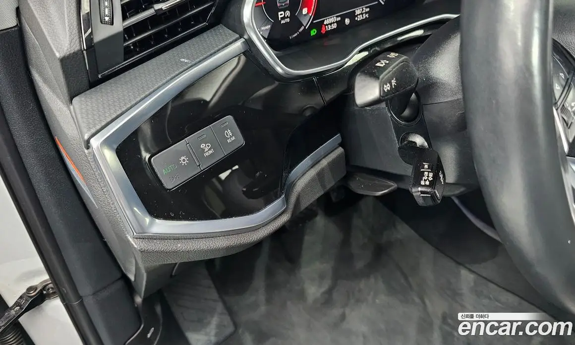 Audi Q3 2020 2.0 автомат (гидро), фото 26