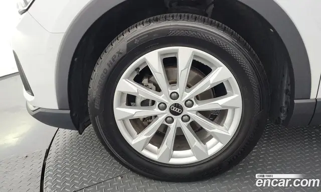 Audi Q3 2023 2.0 автомат (гидро), миниатюра 5 Audi Q3 2023 2.0 автомат (гидро), миниатюра 5