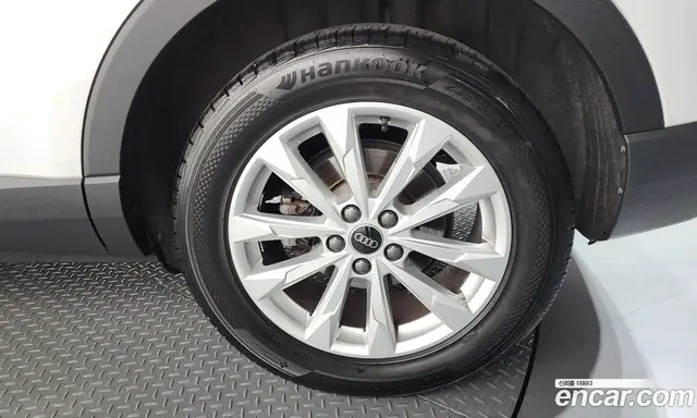Audi Q3 2023 2.0 автомат (гидро), миниатюра 7 Audi Q3 2023 2.0 автомат (гидро), миниатюра 7