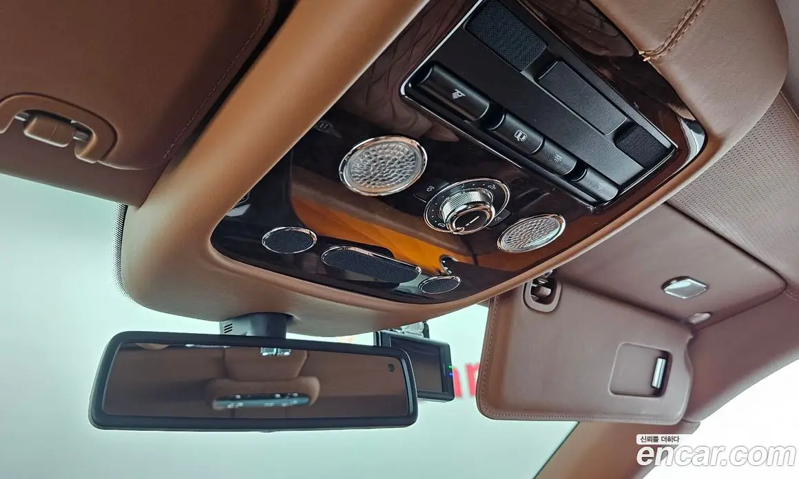 Bentley Flying Spur 2016 6.0 автомат (гидро), фото 18 Bentley Flying Spur 2016 6.0 автомат (гидро), фото 18