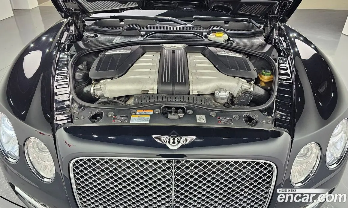 Bentley Flying Spur 2016 6.0 автомат (гидро), фото 6 Bentley Flying Spur 2016 6.0 автомат (гидро), фото 6