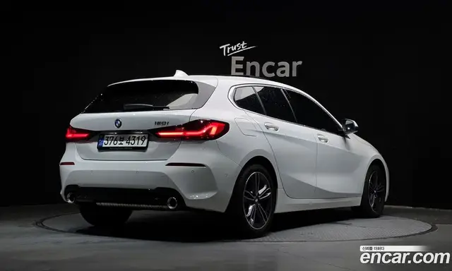 BMW 1 серия 2022 2.0 автомат (гидро), миниатюра 2 BMW 1 серия 2022 2.0 автомат (гидро), миниатюра 2