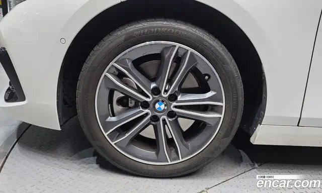 BMW 1 серия 2022 2.0 автомат (гидро), миниатюра 5 BMW 1 серия 2022 2.0 автомат (гидро), миниатюра 5