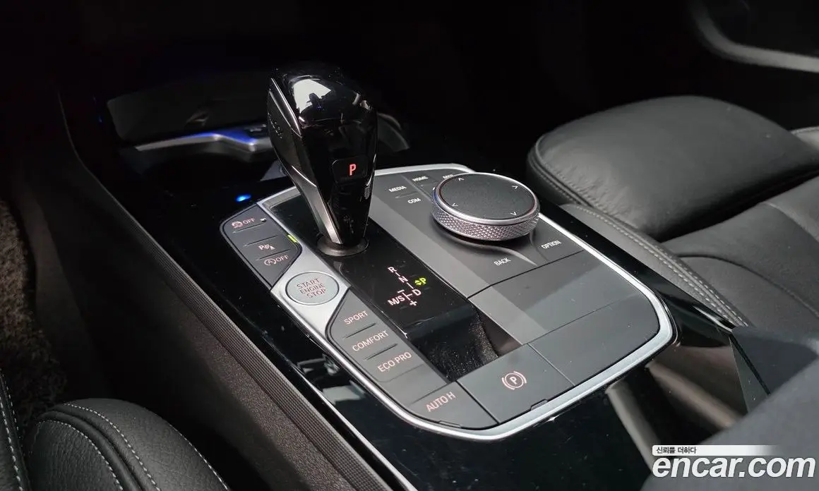 BMW 1 серия 2022 2.0 автомат (гидро), фото 9 BMW 1 серия 2022 2.0 автомат (гидро), фото 9
