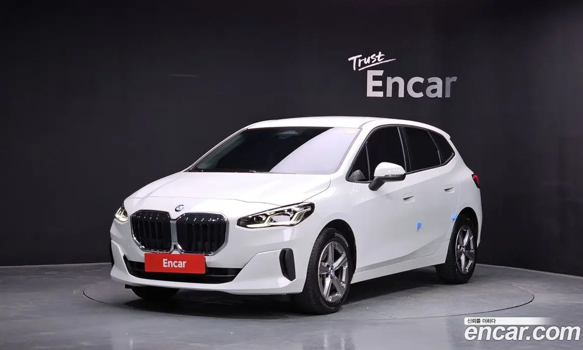 BMW 2 серия 2025 2.0 автомат (гидро), фото 1