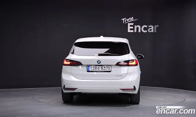 BMW 2 серия 2025 2.0 автомат (гидро), миниатюра 4