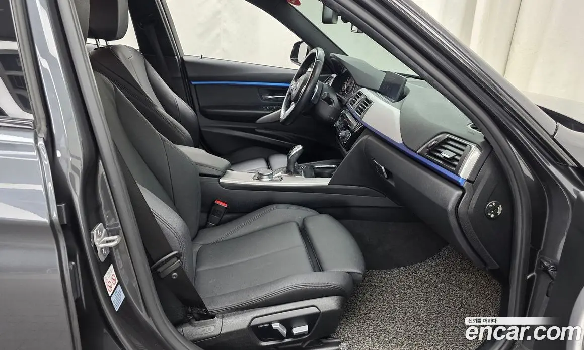 BMW 3 серия 2017 2.0 автомат (гидро), фото 16 BMW 3 серия 2017 2.0 автомат (гидро), фото 16
