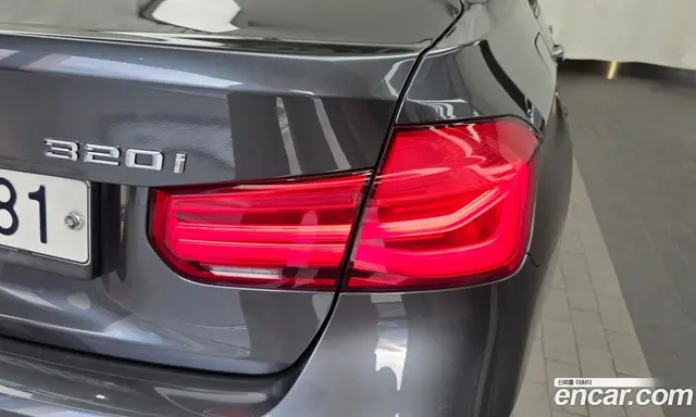 BMW 3 серия 2017 2.0 автомат (гидро), миниатюра 9 BMW 3 серия 2017 2.0 автомат (гидро), миниатюра 9
