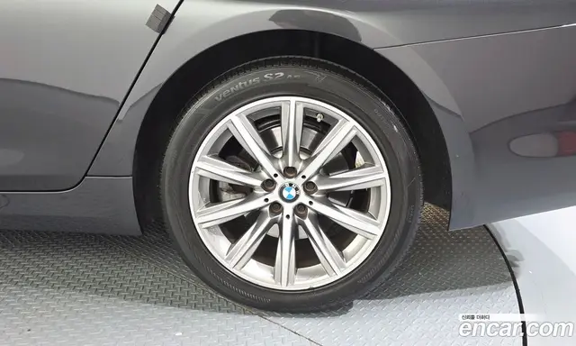 BMW 5 серия 2019 2.0 автомат (гидро), миниатюра 7