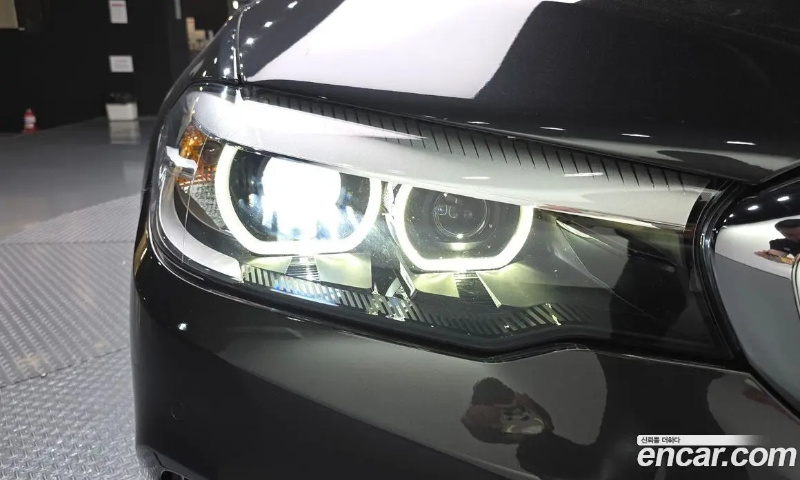 BMW 5 серия 2019 2.0 автомат (гидро), фото 8