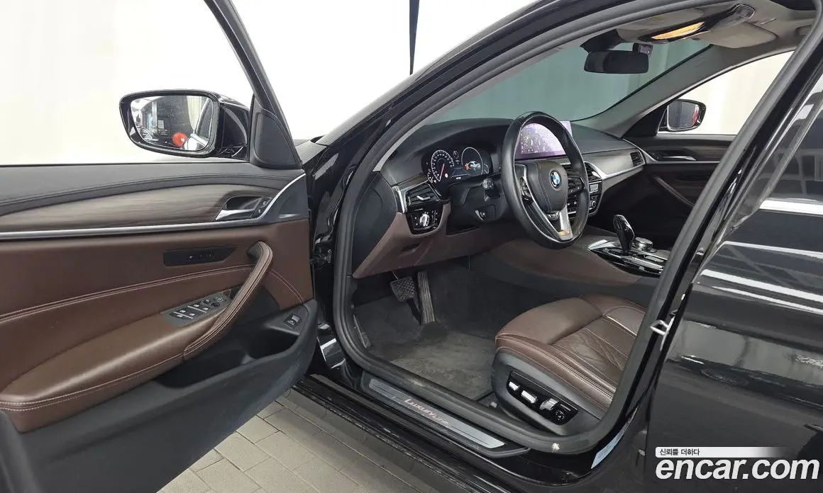 BMW 5 серия 2019 2.0 автомат (гидро), фото 13 BMW 5 серия 2019 2.0 автомат (гидро), фото 13